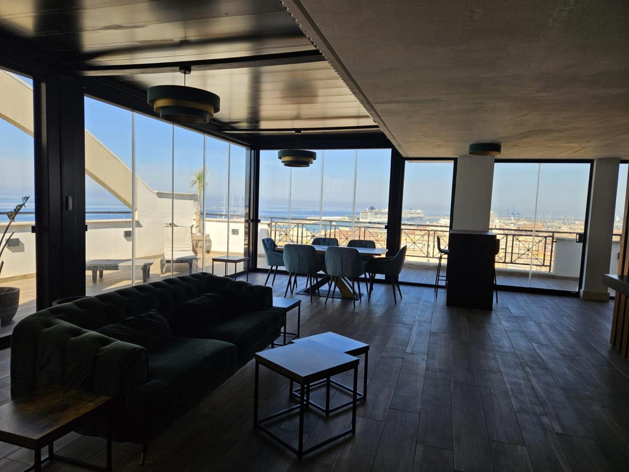 Be Your Home - Tower Beach Suite Civitavecchia Bagian luar foto